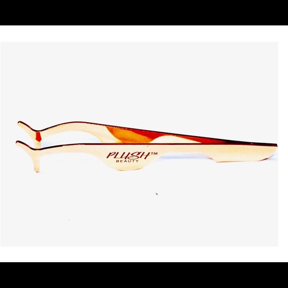 Plush Beauty Eye Tool Kit - Picture 2 of 5